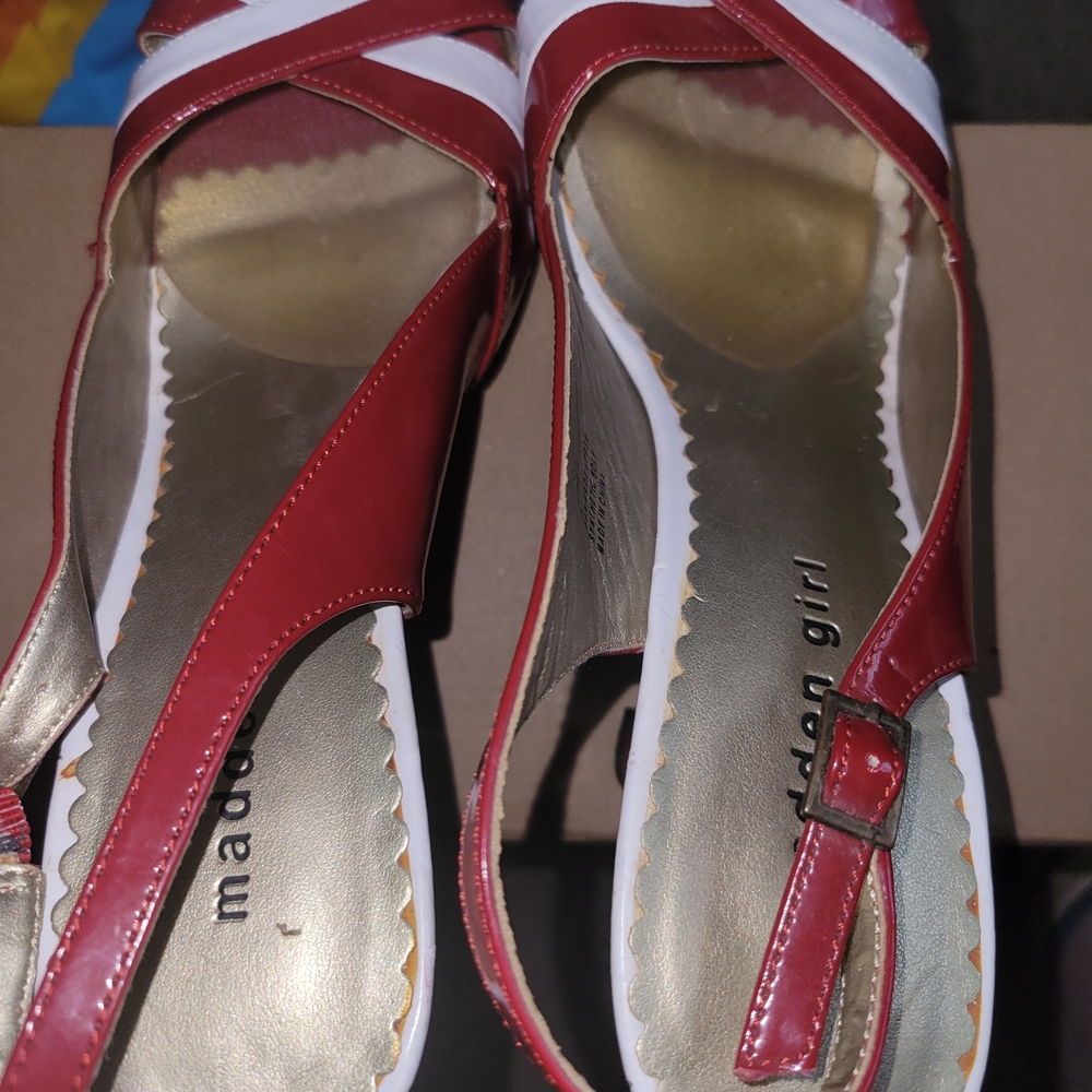 Madden Womens Red and White Women's Sandals